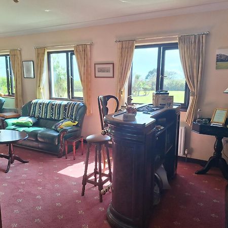 Corthna Lodge Schull Exteriör bild